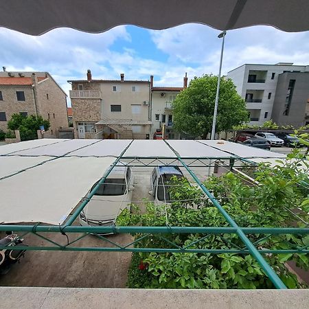 Apartments Marija Макарска Экстерьер фото